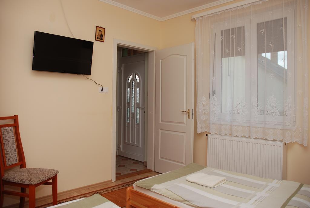Zöldike Vendégház Kaposvár Habitación foto